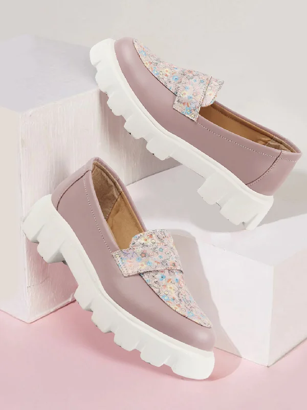 Women's casual sneakers for an active lifestyle Women Peach Stiched Floral Print Classic Weekend Party Slip On Casual Shoes Women's casual sneakers for an active lifestyle Women Peach Stiched Floral Print Classic Weekend Party Slip On Casual Shoes