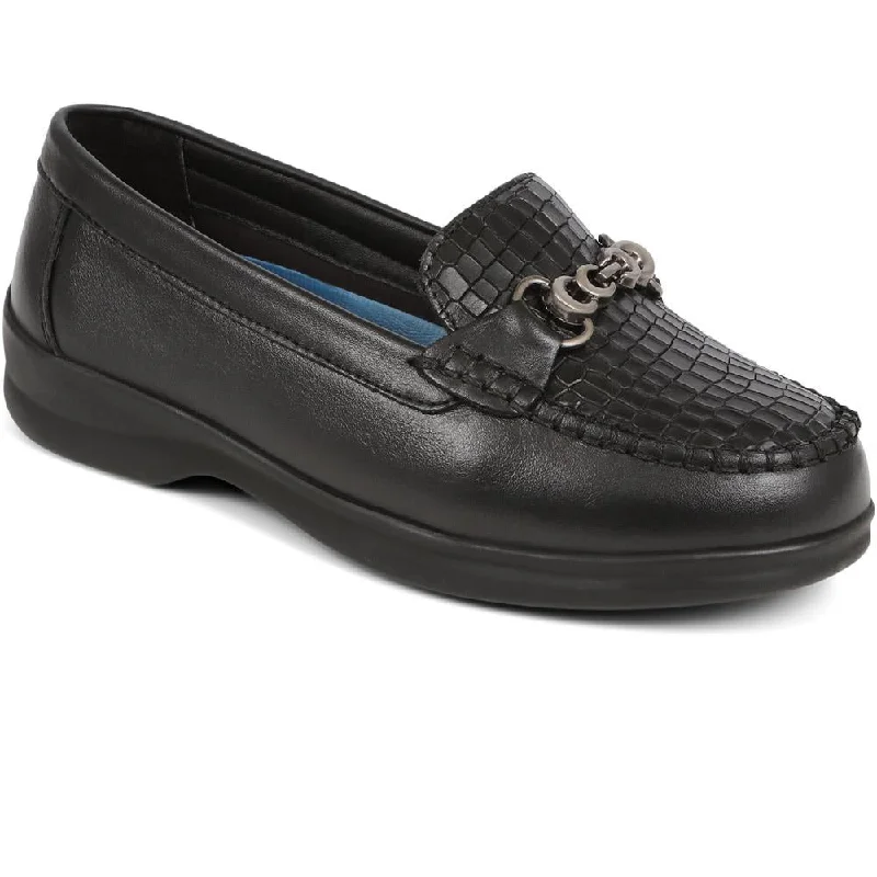Women's casual shoes with shock - absorbing soles for a smooth stride Leather Loafers - KADENCE / 325 574 Women's casual shoes with shock - absorbing soles for a smooth stride Leather Loafers - KADENCE / 325 574