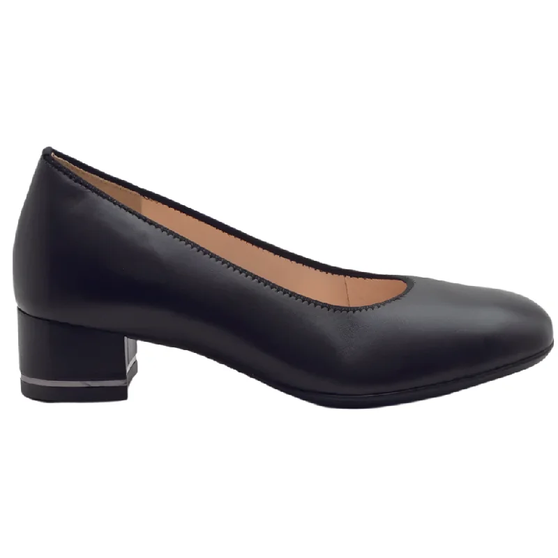 Women's casual shoes with shock - absorbing soles for a smooth stride Ara Women's Gabrielle Block Heel Pump Black Nappa Leather Women's casual shoes with shock - absorbing soles for a smooth stride Ara Women's Gabrielle Block Heel Pump Black Nappa Leather