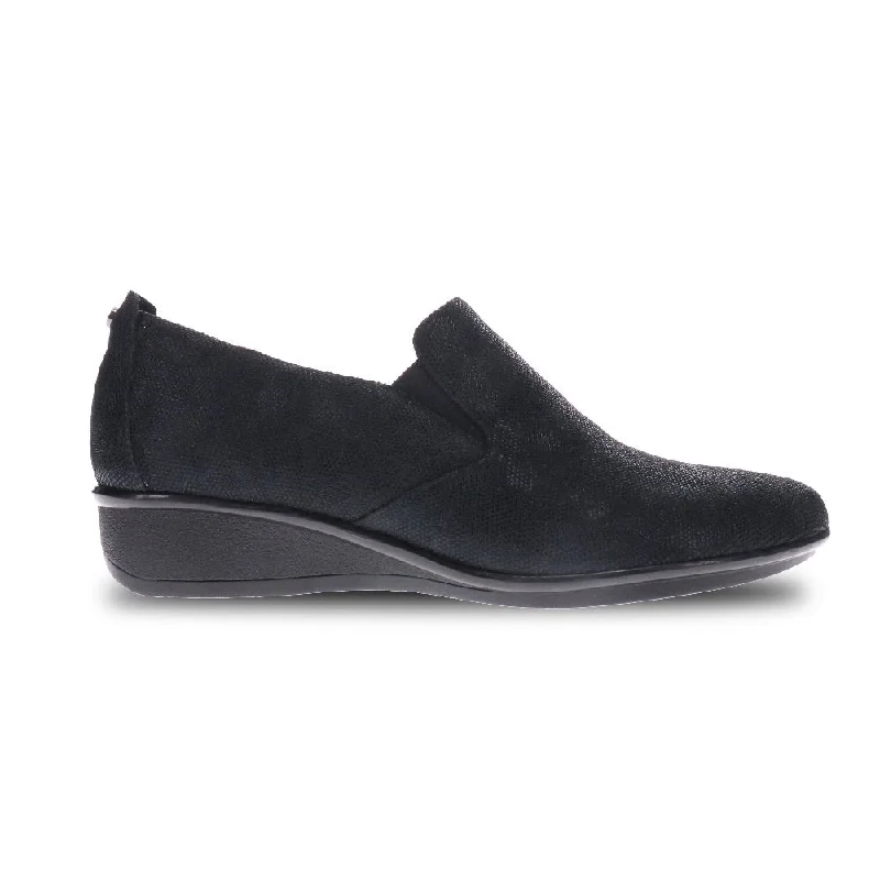 Women's casual shoes with leopard prints for a trendy style Revere Women's Jamaica Slip On Loafer Black Angle Women's casual shoes with leopard prints for a trendy style Revere Women's Jamaica Slip On Loafer Black Angle
