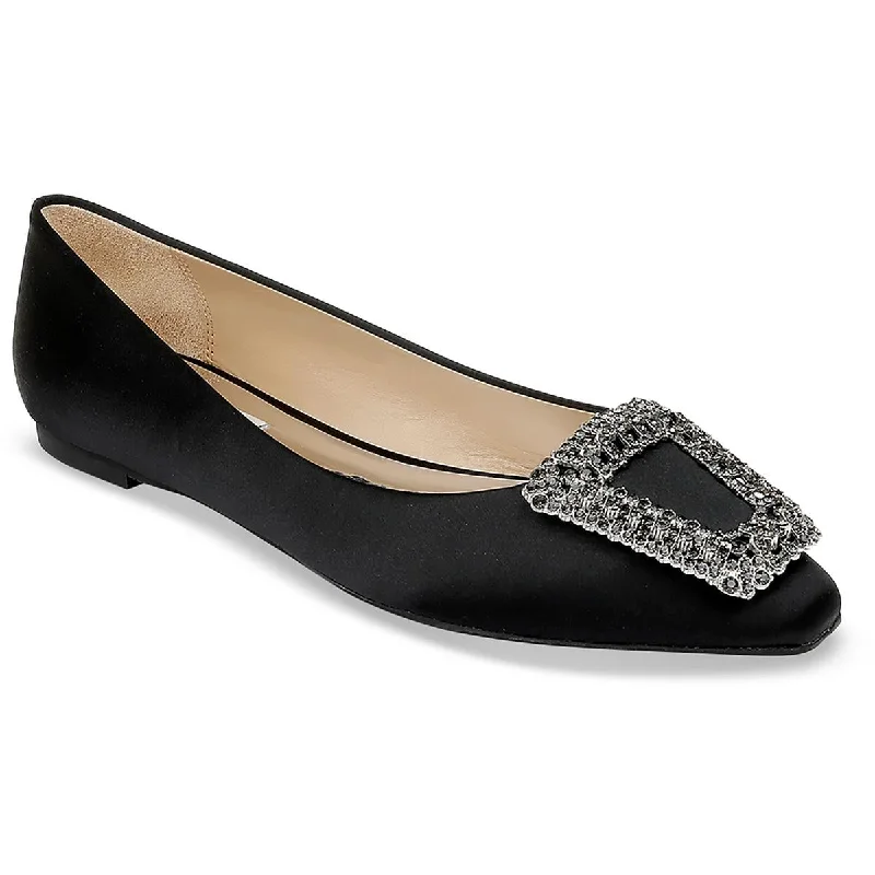 Women's Embroidered Floral Pattern Loafers in Beige for a Spring - Inspired Outfit Emerie Womens Rhinestone Slip-On Loafers Women's Embroidered Floral Pattern Loafers in Beige for a Spring - Inspired Outfit Emerie Womens Rhinestone Slip-On Loafers