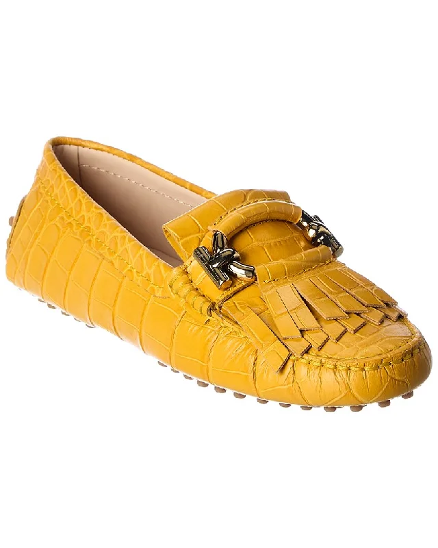 Women's Embroidered Floral Pattern Loafers in Beige for a Spring - Inspired Outfit Tod’S Gommino T-Ring Croc-Embossed Loafer Women's Embroidered Floral Pattern Loafers in Beige for a Spring - Inspired Outfit Tod’S Gommino T-Ring Croc-Embossed Loafer