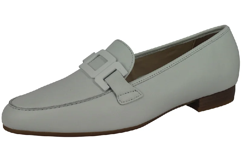 Women's Premium Leather Tassel Loafers in Dark Brown for a Classic Office Look 31200 - WHITE Women's Premium Leather Tassel Loafers in Dark Brown for a Classic Office Look 31200 - WHITE
