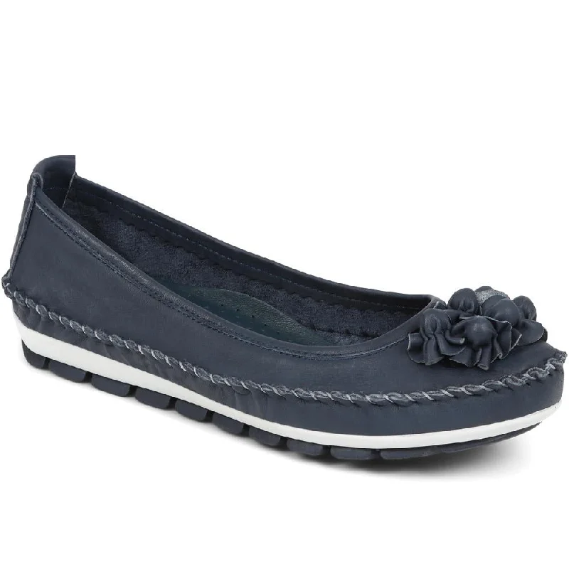 Women's casual sandals for warm - weather outings Floral Leather Ballet Pumps - SIMIN39007 / 324 765 Women's casual sandals for warm - weather outings Floral Leather Ballet Pumps - SIMIN39007 / 324 765