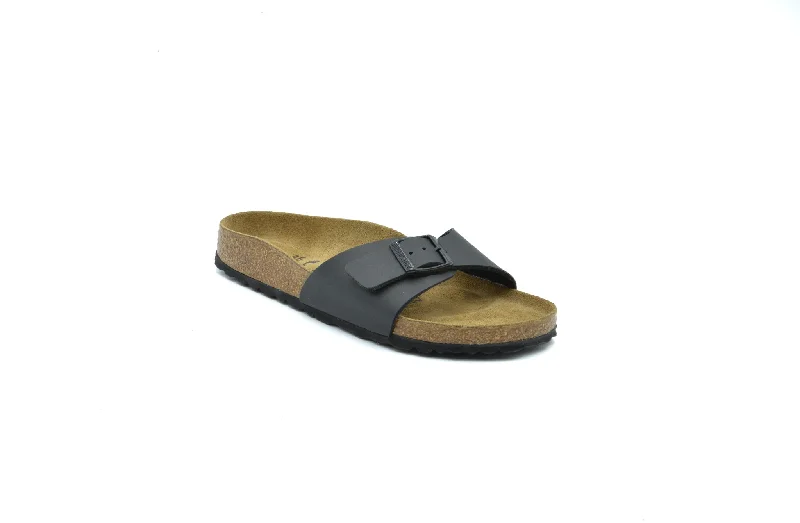 Women's Ankle - Strap Sandals with a Block Heel in Red for a Sophisticated StyleBIRKENSTOCK Madrid Birko-Flor Women's Ankle - Strap Sandals with a Block Heel in Red for a Sophisticated StyleBIRKENSTOCK Madrid Birko-Flor