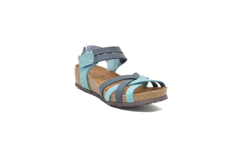 Waterproof Women's Rubber Beach Sandals with Arch Support in Blue for Water ActivitiesSABATINI 4008 Waterproof Women's Rubber Beach Sandals with Arch Support in Blue for Water ActivitiesSABATINI 4008