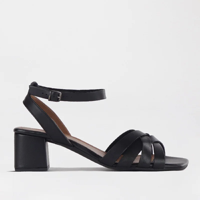 Women's Thong Sandals with a Beaded Design in Multicolor for a Beachy AestheticBlock Heel strappy Sandal in Black - 12678 Women's Thong Sandals with a Beaded Design in Multicolor for a Beachy AestheticBlock Heel strappy Sandal in Black - 12678