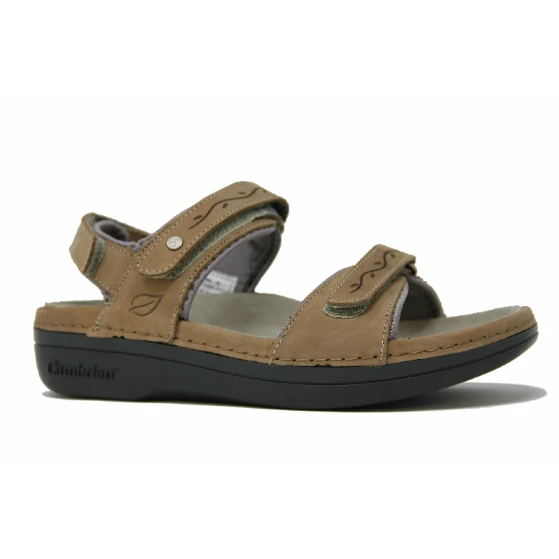 Women's Sandals with a Floral - Printed Upper in Pink for a Feminine Spring LookCambrian Kona 3 Women's Sandals with a Floral - Printed Upper in Pink for a Feminine Spring LookCambrian Kona 3