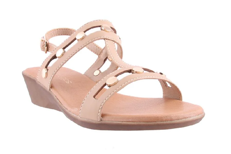 Women's Thong Sandals with a Beaded Design in Multicolor for a Beachy AestheticJANGLE NUDE Women's Thong Sandals with a Beaded Design in Multicolor for a Beachy AestheticJANGLE NUDE