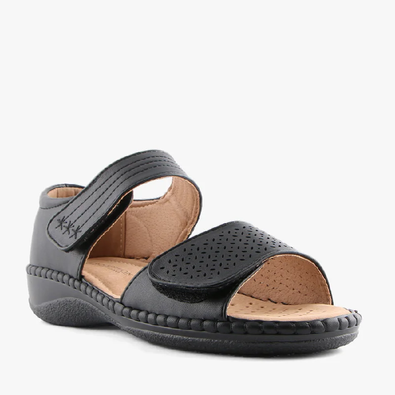Anti - Slip Women's Sandals with a Grooved Sole in Green for Outdoor AdventuresMOOSE 2 BLACK Anti - Slip Women's Sandals with a Grooved Sole in Green for Outdoor AdventuresMOOSE 2 BLACK