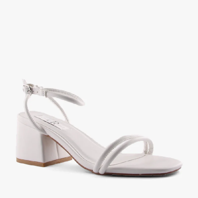 Women's Sandals with a Wedge Heel and a Tassel Detail in Orange for a Trendy LookNEVE WHITE Women's Sandals with a Wedge Heel and a Tassel Detail in Orange for a Trendy LookNEVE WHITE