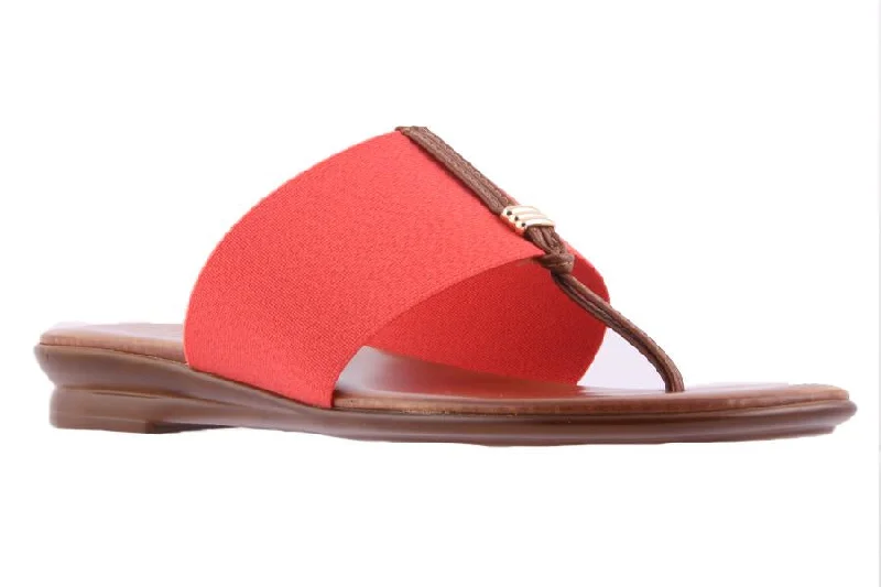 Child - Friendly Women's Sandals with a Secure Buckle in Purple for Moms on the GoSEVERO 2 CORAL Child - Friendly Women's Sandals with a Secure Buckle in Purple for Moms on the GoSEVERO 2 CORAL