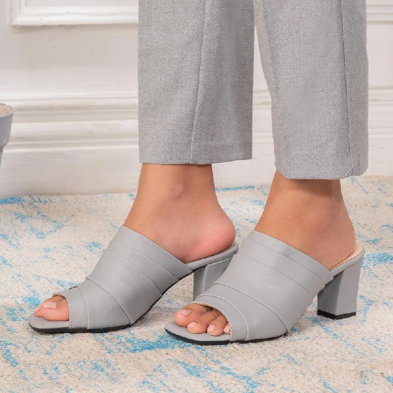 Plus Size Women's Wide - Width Platform Sandals in Black for Added Comfort and HeightThe Coco Grey Women's Dress Block Heel Sandals Tresmode Plus Size Women's Wide - Width Platform Sandals in Black for Added Comfort and HeightThe Coco Grey Women's Dress Block Heel Sandals Tresmode