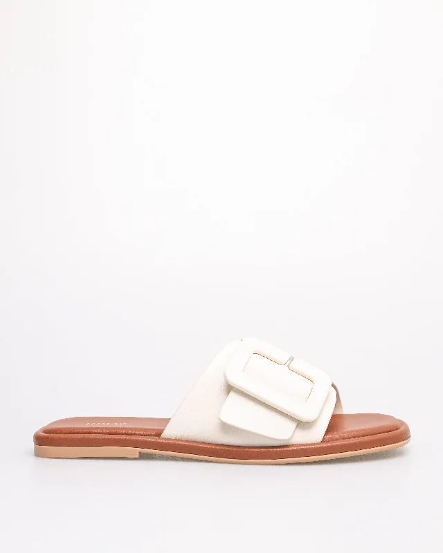 Women's Ankle - Strap Sandals with a Block Heel in Red for a Sophisticated StyleTomaz FL091 Ladies Buckle Sandals (White) Women's Ankle - Strap Sandals with a Block Heel in Red for a Sophisticated StyleTomaz FL091 Ladies Buckle Sandals (White)
