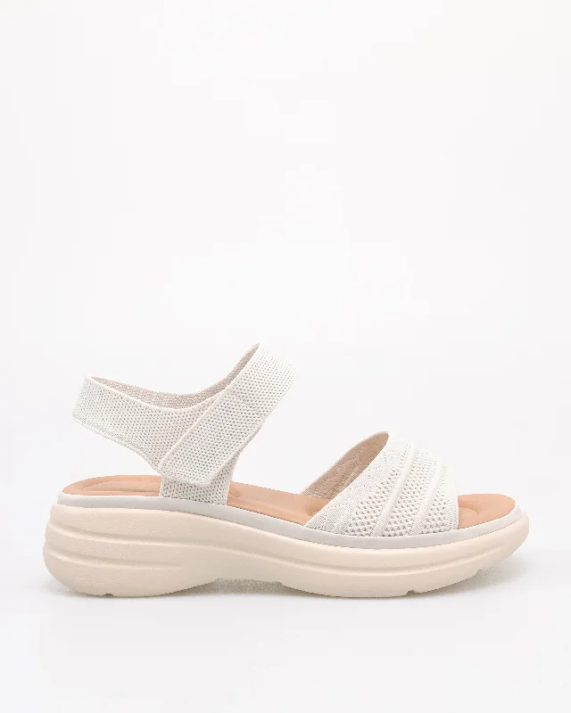 Sustainable Women's Recycled Material Sandals in Beige for Eco - Conscious ShoppersTomaz NN419 Ladies Knitted Sandals (Cream) Sustainable Women's Recycled Material Sandals in Beige for Eco - Conscious ShoppersTomaz NN419 Ladies Knitted Sandals (Cream)