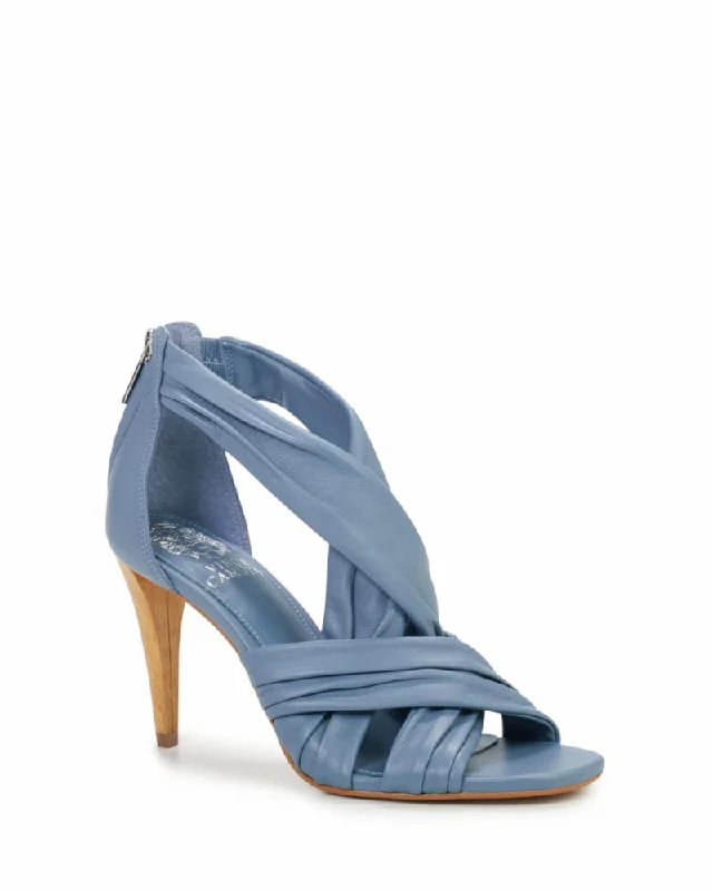 Women's Sandals with a Floral - Printed Upper in Pink for a Feminine Spring LookVince Camuto CESELA LAGOON/SOFT SHEEP Women's Sandals with a Floral - Printed Upper in Pink for a Feminine Spring LookVince Camuto CESELA LAGOON/SOFT SHEEP