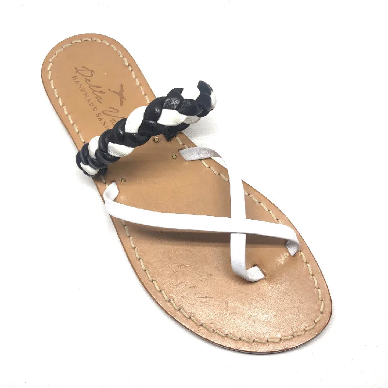 Child - Friendly Women's Sandals with a Secure Buckle in Purple for Moms on the GoVirginia Child - Friendly Women's Sandals with a Secure Buckle in Purple for Moms on the GoVirginia