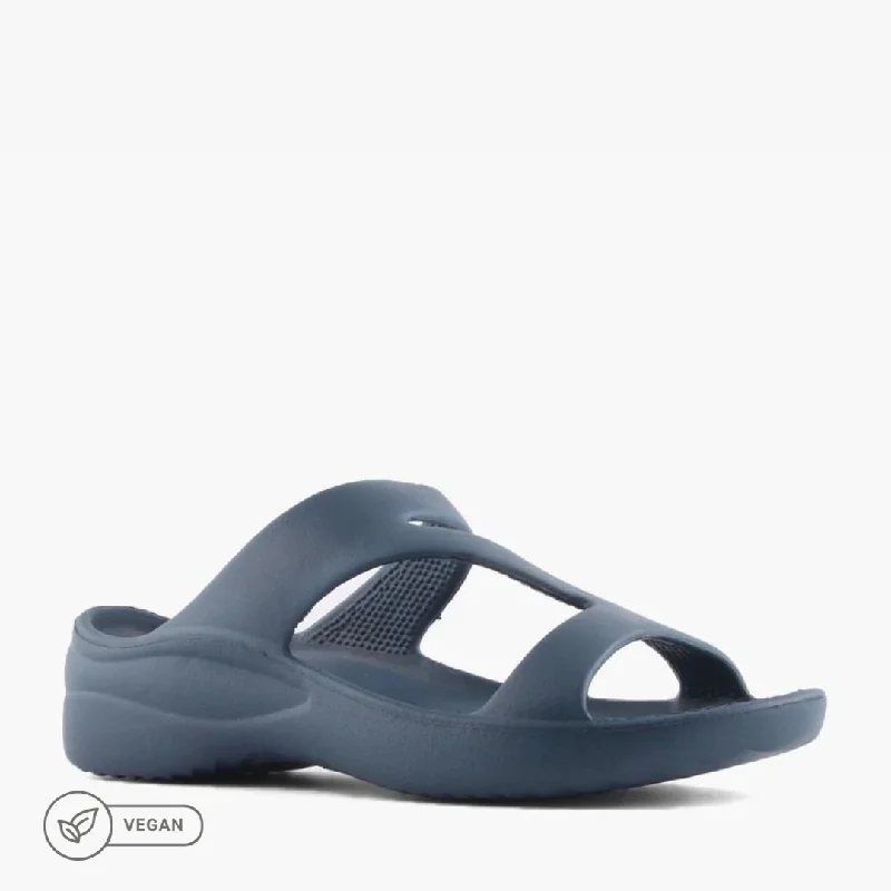 Shock - Absorbing Women's Sandals with a Soft Insole in Black for Active LifestylesZ-SANDAL NAVY Shock - Absorbing Women's Sandals with a Soft Insole in Black for Active LifestylesZ-SANDAL NAVY