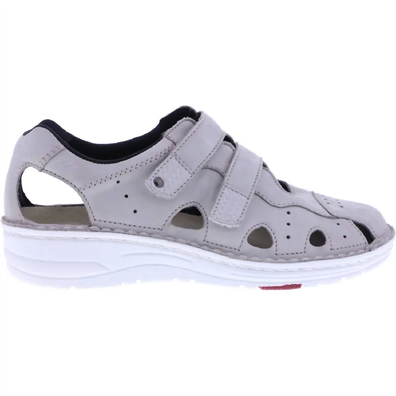 Women's Ankle - Strap Sandals with a Block Heel in Red for a Sophisticated Style Women's Ankle - Strap Sandals with a Block Heel in Red for a Sophisticated Style Sustainable Women's Recycled Material Sandals in Beige for Eco - Conscious ShoppersWomen's Larena Sandal In Grey Women's Ankle - Strap Sandals with a Block Heel in Red for a Sophisticated Style Women's Ankle - Strap Sandals with a Block Heel in Red for a Sophisticated Style Sustainable Women's Recycled Material Sandals in Beige for Eco - Conscious ShoppersWomen's Larena Sandal In Grey