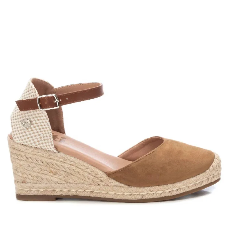 Women's Thong Sandals with a Beaded Design in Multicolor for a Beachy Aesthetic Women's Thong Sandals with a Beaded Design in Multicolor for a Beachy Aesthetic Women's Sandals with a Floral - Printed Upper in Pink for a Feminine Spring LookWomen's Wedige Sandals In Taupe Women's Thong Sandals with a Beaded Design in Multicolor for a Beachy Aesthetic Women's Thong Sandals with a Beaded Design in Multicolor for a Beachy Aesthetic Women's Sandals with a Floral - Printed Upper in Pink for a Feminine Spring LookWomen's Wedige Sandals In Taupe