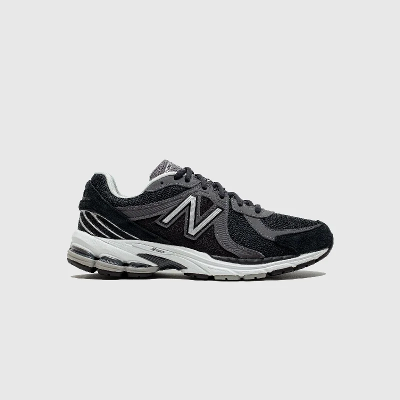 Vegan - Friendly Women's Sneakers Made from Recycled Materials for an Eco - Conscious ChoiceCDG HOMME X ML860JU2 Vegan - Friendly Women's Sneakers Made from Recycled Materials for an Eco - Conscious ChoiceCDG HOMME X ML860JU2