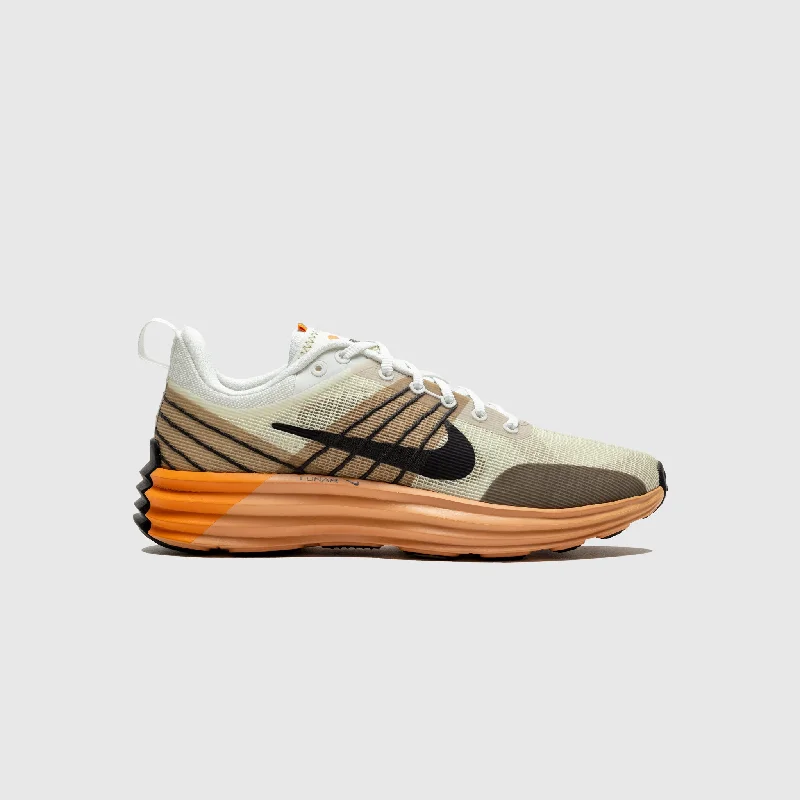 Women's Sneakers with Memory Foam Insoles for Exceptional Cushioning and ComfortLUNAR ROAM "SUMMIT WHITE" Women's Sneakers with Memory Foam Insoles for Exceptional Cushioning and ComfortLUNAR ROAM "SUMMIT WHITE"