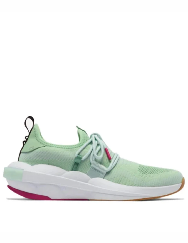 Vegan - Friendly Women's Sneakers Made from Recycled Materials for an Eco - Conscious ChoiceWomen's Explorer Defy Low Sneaker In Sea Sprite, White Vegan - Friendly Women's Sneakers Made from Recycled Materials for an Eco - Conscious ChoiceWomen's Explorer Defy Low Sneaker In Sea Sprite, White