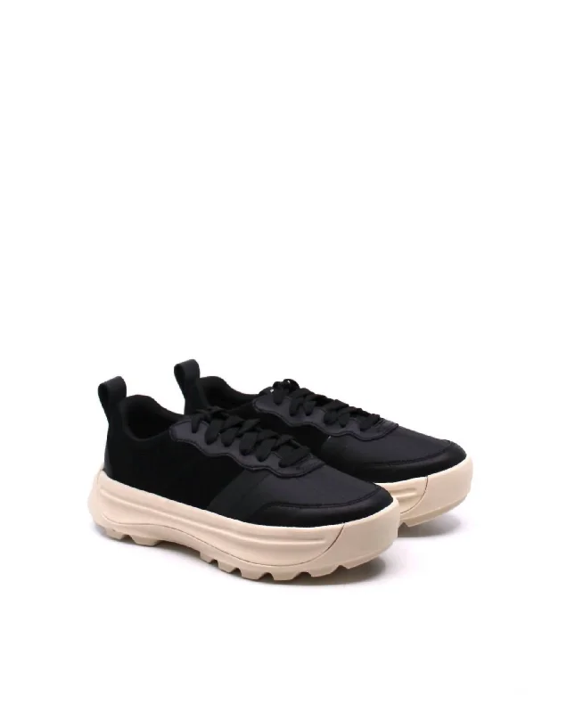 Slip - On Women's Canvas Sneakers in Navy for Easy and Effortless WearWomen's Ona 503 Everyday Low Sneaker In Black/chalk Slip - On Women's Canvas Sneakers in Navy for Easy and Effortless WearWomen's Ona 503 Everyday Low Sneaker In Black/chalk