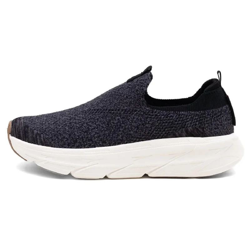 Women's Sneakers with Adjustable Straps for a Customized Fit During High - Impact ExercisesWoolf Sneaker In Black Women's Sneakers with Adjustable Straps for a Customized Fit During High - Impact ExercisesWoolf Sneaker In Black