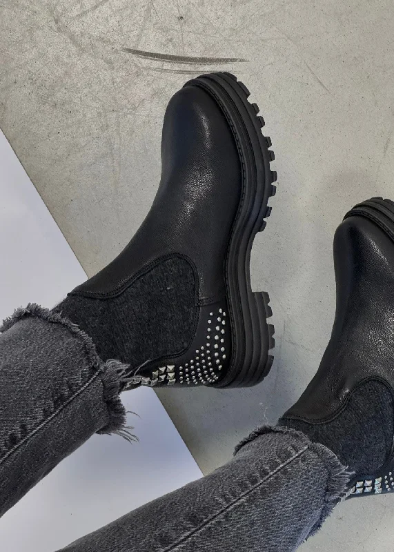 Women's chunky boots with a tassel accentBottines Minka Design Hassan Noir