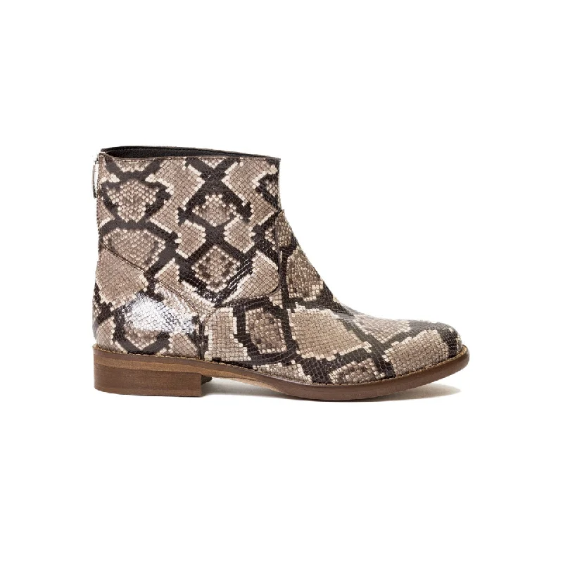 women's booties with pull-on tabsDawson