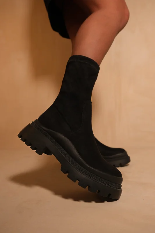 women's heeled ankle bootsHOLLIE ANKLE BOOT WITH CHUNKY HEEL IN BLACK FAUX SUEDE