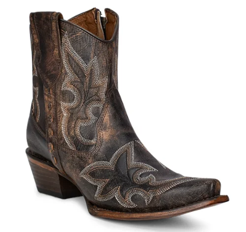 women's moto boots with chain detailWomen's Circle G Western Boot #L5917