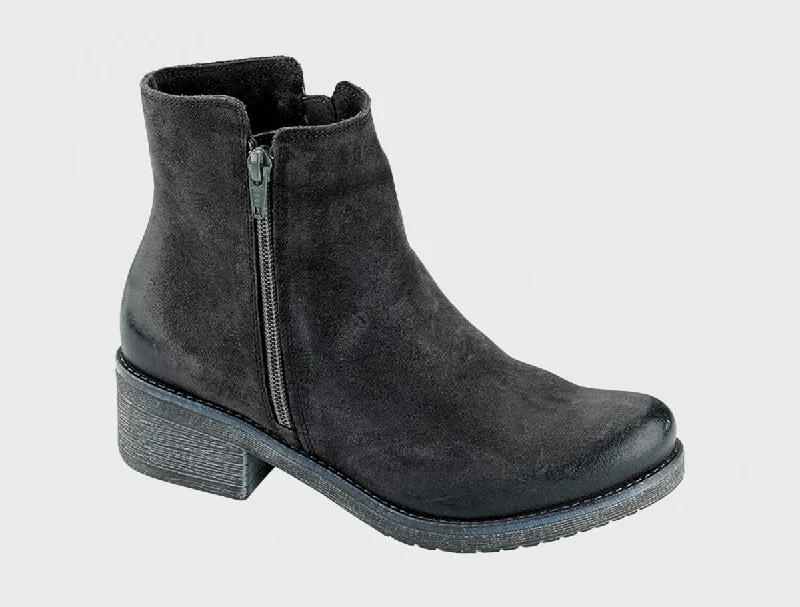 Brushed Oily Midnight Suede