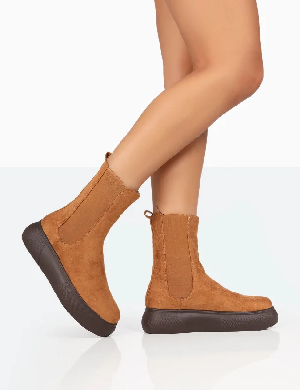 Women's narrow - heel chunky boots for a unique stylePisa Tan Chunky Rubber Sole Chelsea Boots Women's narrow - heel chunky boots for a unique stylePisa Tan Chunky Rubber Sole Chelsea Boots