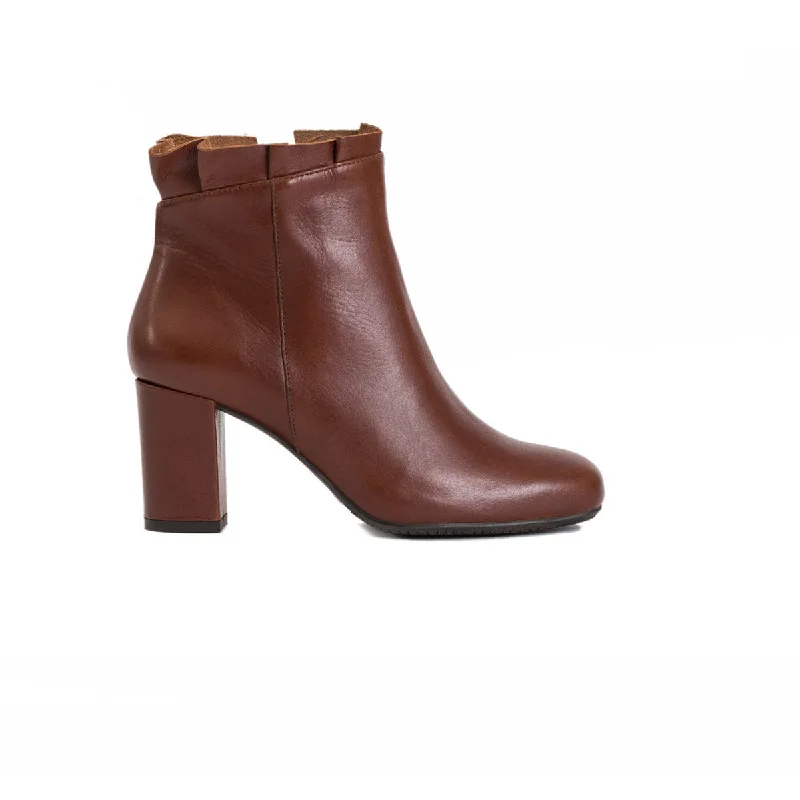 women's booties with lacesSierra - Leather